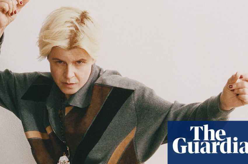  Pop maverick Robyn on sleaze, snobbery and dating during IVF: ‘When there isn’t as much at stake, sex becomes more fun’ | Robyn