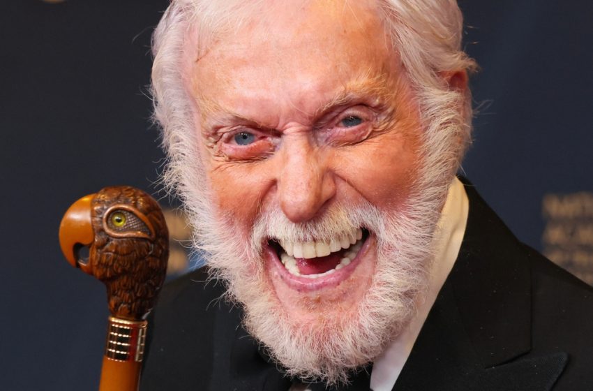  Dick Van Dyke Credits His Longevity to One Habit, And Science Supports It : ScienceAlert