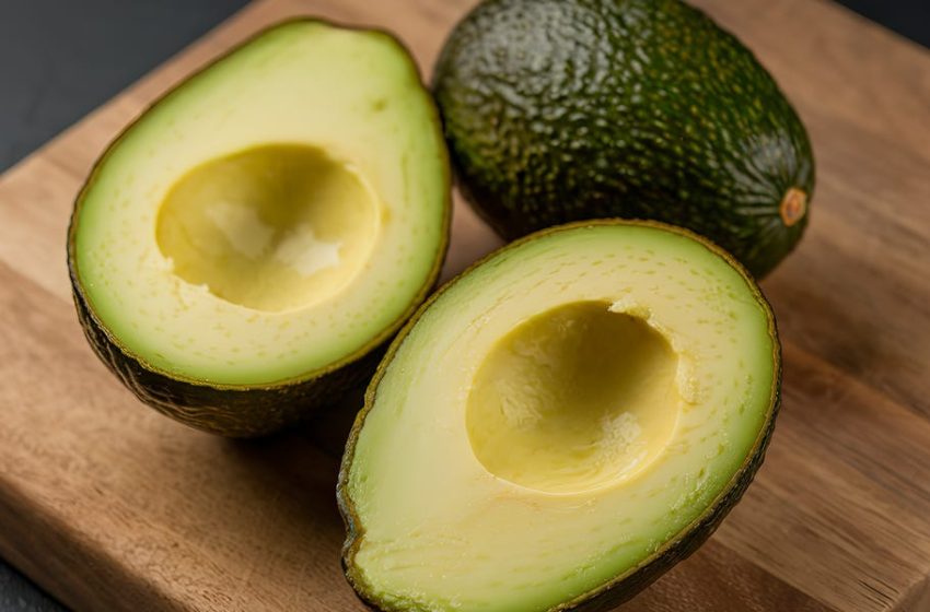  Is It Healthy To Eat An Avocado Every Day? Here’s What A Dietitian Says