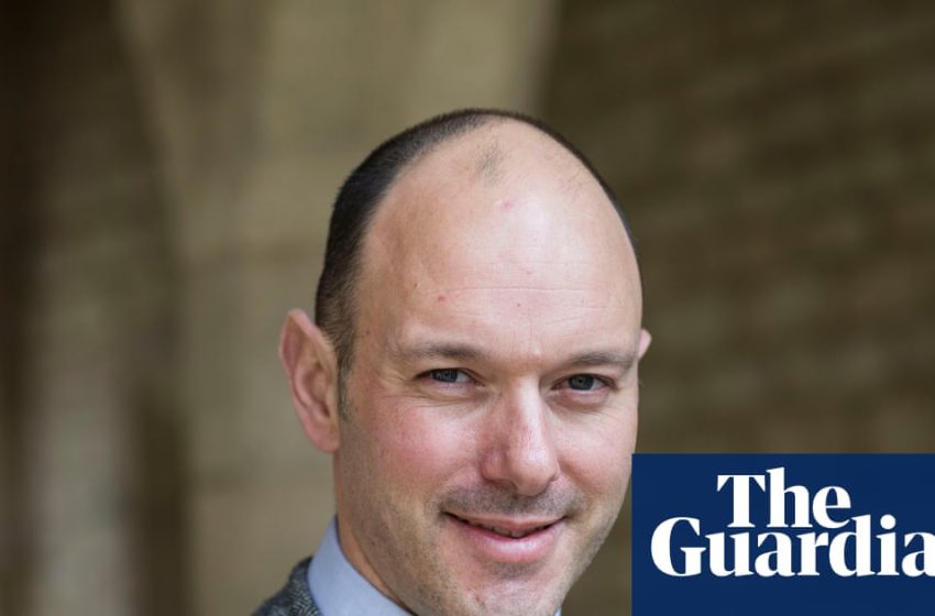  The New York Times drops freelance journalist who used AI to write book review | Books