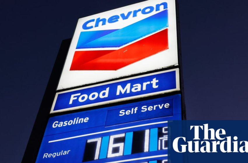  Gas prices are soaring – but one Los Angeles gas station is taking it to the extreme | Los Angeles