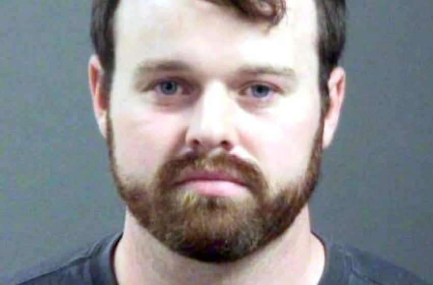  ‘19 Kids and Counting’ Alum Joseph Duggar Reportedly Facing Life in Prison for Child Molestation Case