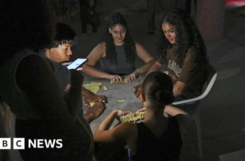  Millions of Cubans plunged into darkness as fuel crisis deepens – BBC