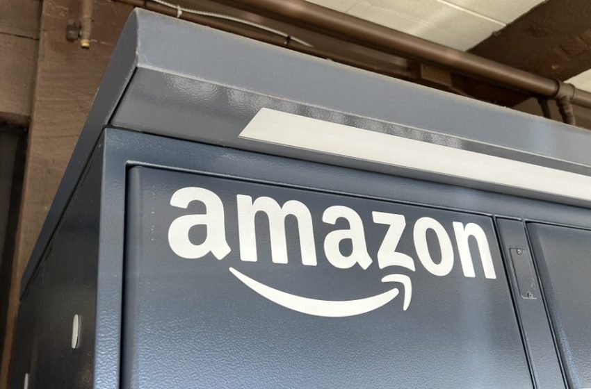  Amazon Down for Tens of Thousands of Users in Apparent Outage