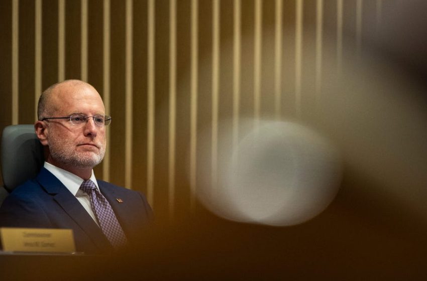  FCC Chair Threatens Licenses of Broadcasters Over Iran Coverage