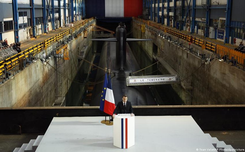  Macron says France to increase its nuclear arsenal