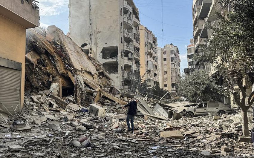  Israel launches more deadly strikes on Lebanon