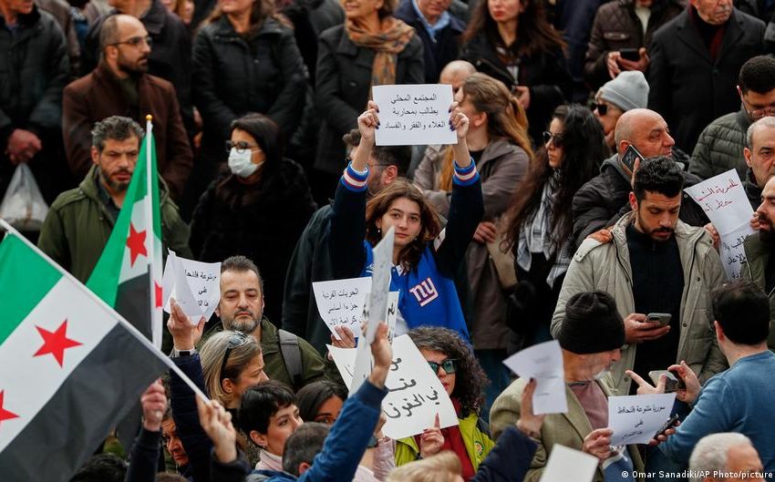 Syrians protest curbs on alcohol sales in Damascus