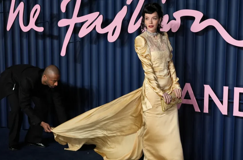  Lily Allen’s receipt dress has lyrics dissing ex David Harbour