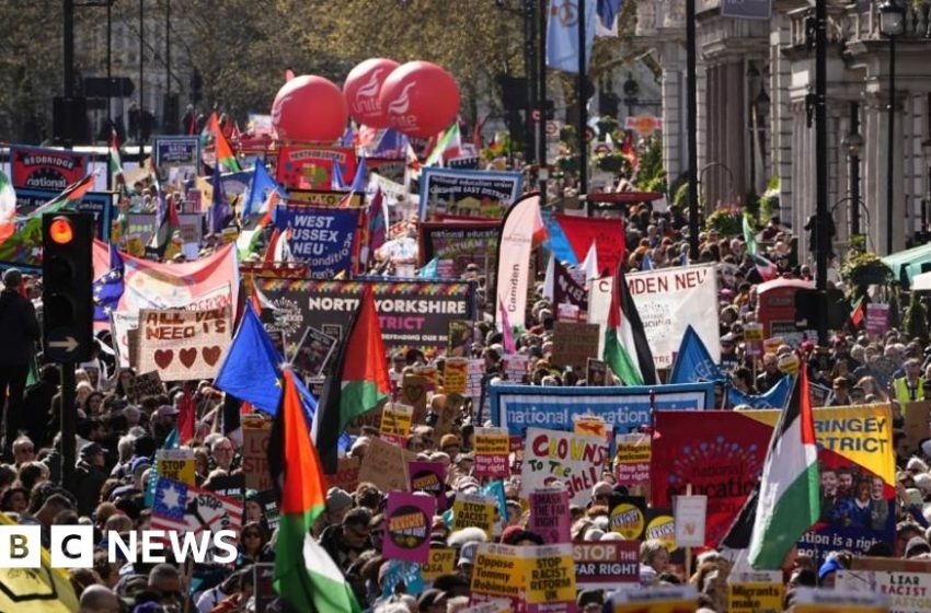 Thousands gather for anti far-right march in London – BBC