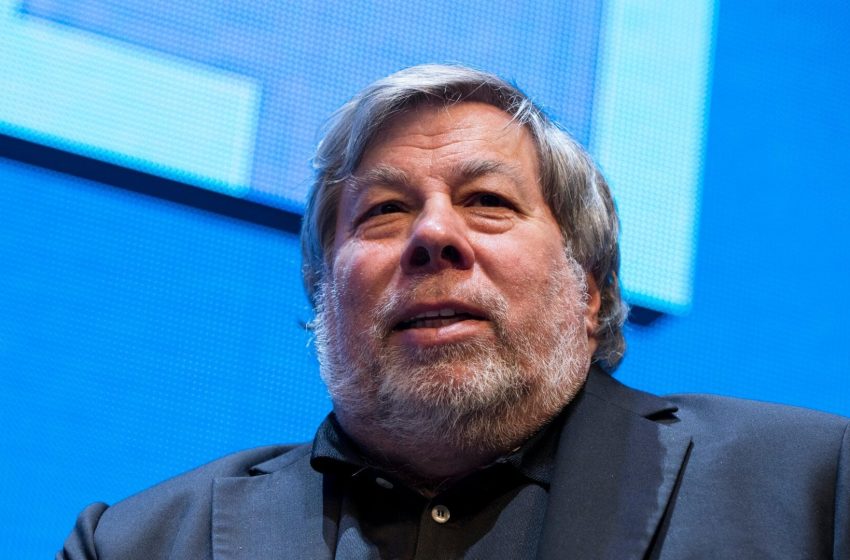  Steve Wozniak Expresses Skepticism AI Can Replace Humans