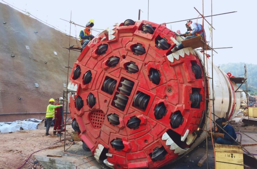  A Chinese Team Rescued a $50M Tunnel Machine Stuck 177 Feet Underground with High-Tech Precision