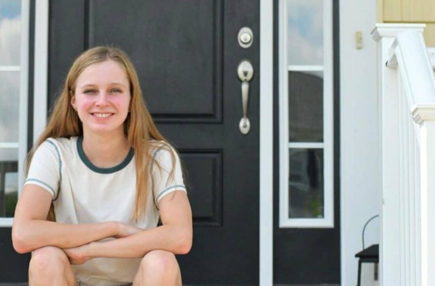  A High School Student Just Built a Water Filter That Removes 96% of Microplastics, Without Expensive Equipment