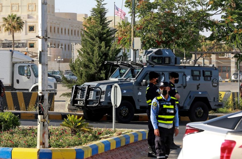  US urges citizens to immediately leave over a dozen Middle East countries | Conflict News