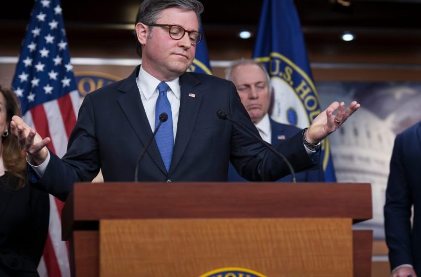  House votes 219-212 to halt Trump’s attacks on Iran. “Donald Trump is not a king,” says Dem