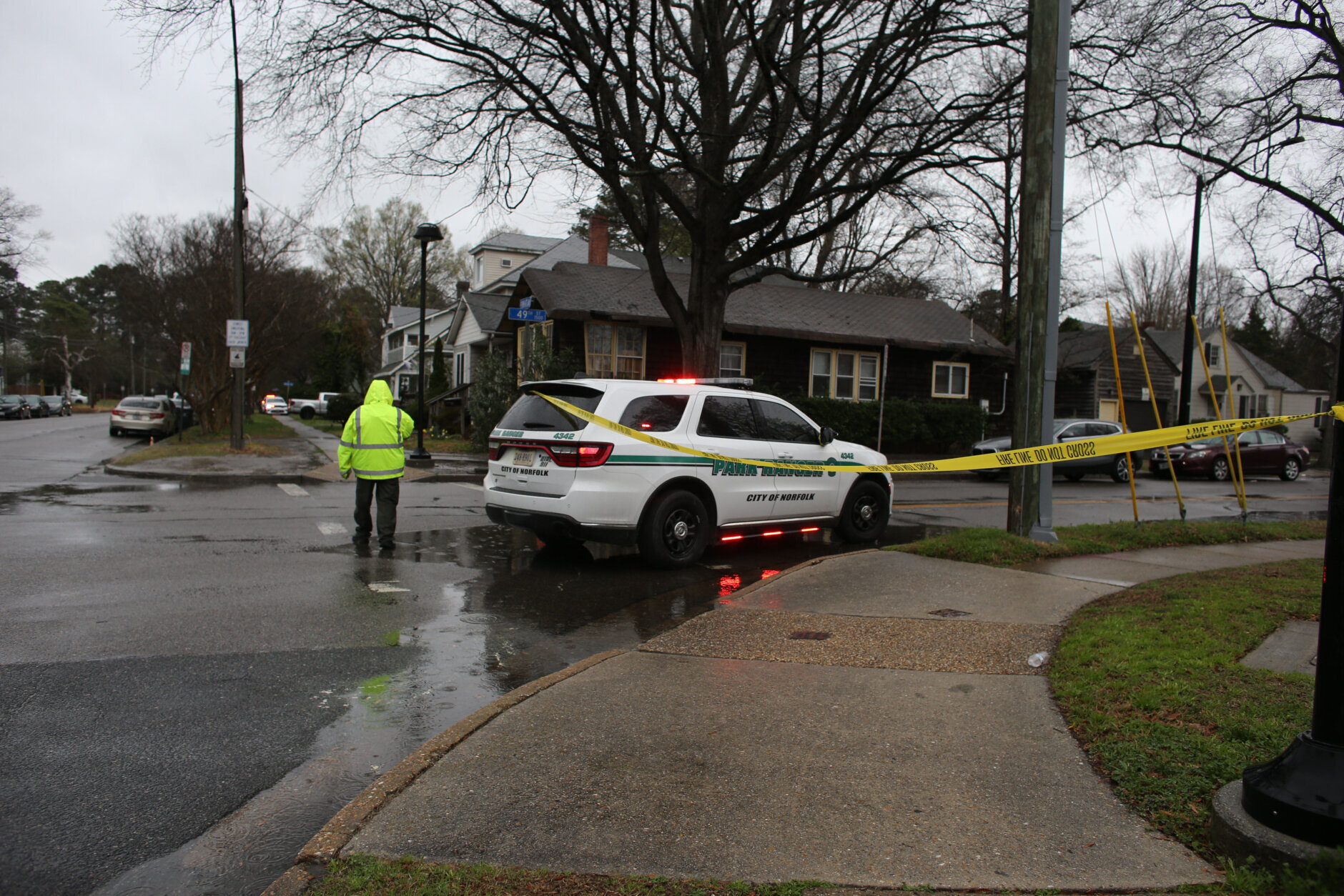 Police arrive outside Old Dominion University's campus after reports of an active shooter on Thursday, March 12, 2026, in Norfolk, Va. (AP Photo/John Clark)