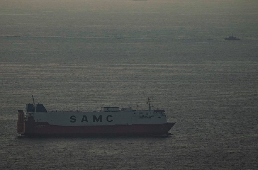  Iran developing a ‘vetting system’ for Strait of Hormuz transit: Report | US-Israel war on Iran News