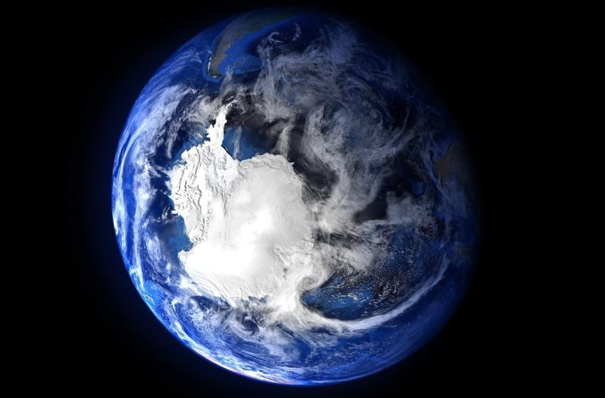  100km-wide “hidden giant” discovered beneath Antarctic ice sheet