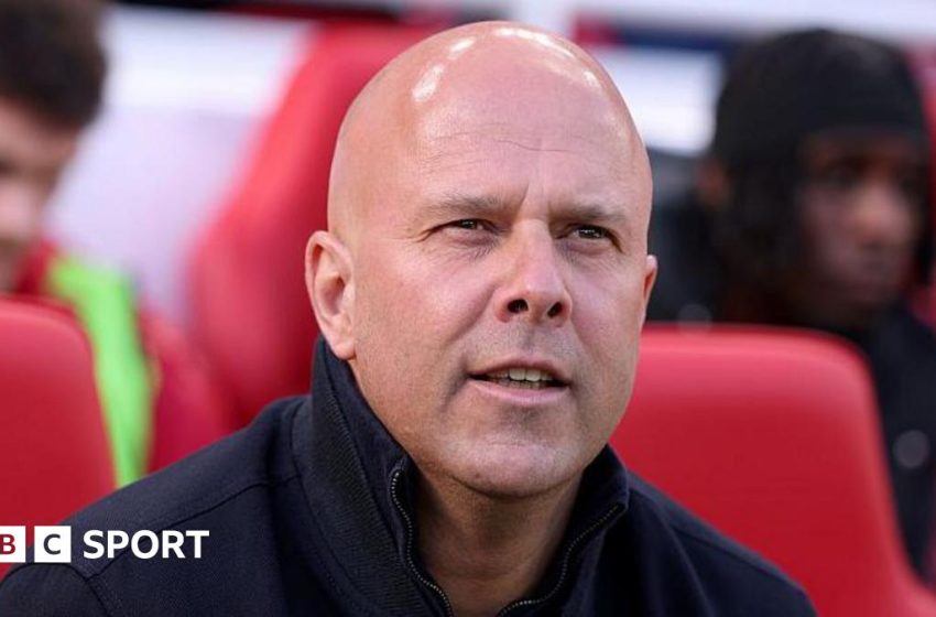  Arne Slot on set-pieces: Premier League games not a joy to watch