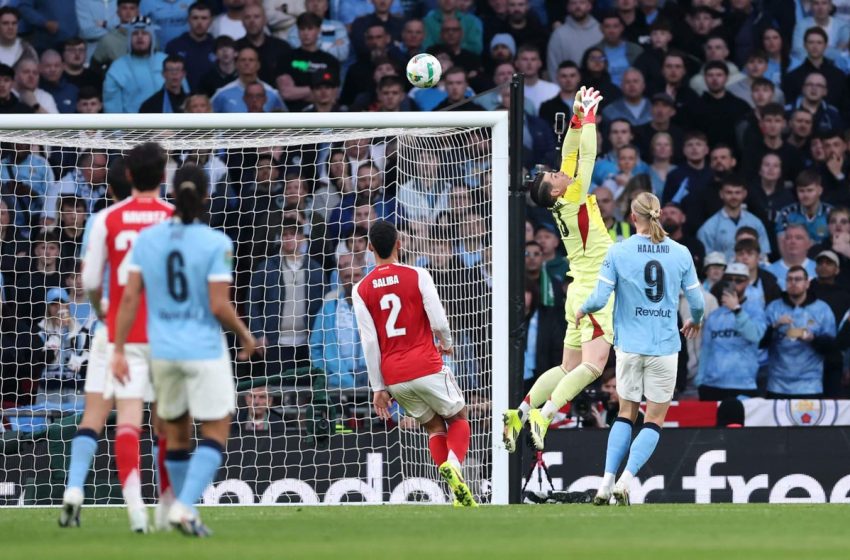  Arsenal 0 Man City 2 — Arrizabalaga error and Cherki showboating in Wembley nightmare for Arsenal