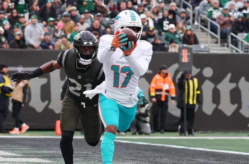  Broncos Considered Other Options Before Acquiring Jaylen Waddle