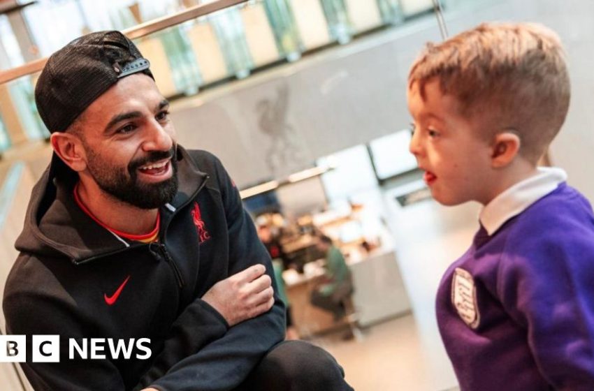  Children 'holding back tears' over Salah departure – BBC