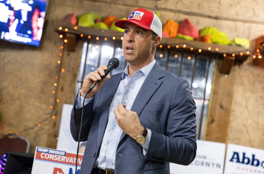  Republicans pick former MLB player Mark Teixeira in TX21