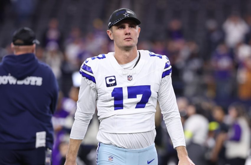  Cowboys use second-round restricted free agent tender on Brandon Aubrey