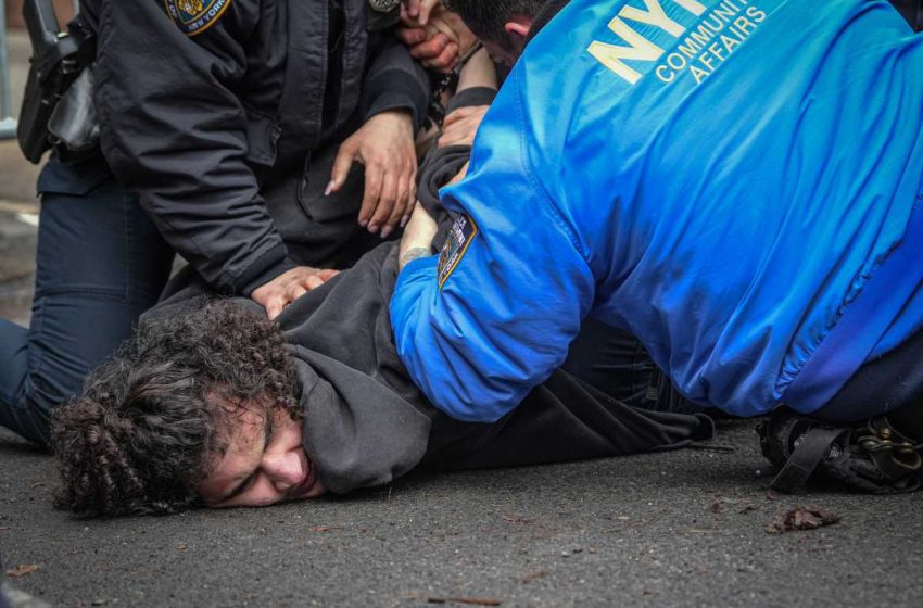  Mayhem at Gracie Mansion: NYPD confirms dud bombs lobbed at protesters in close call with terror