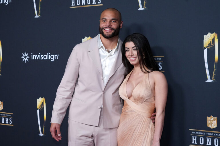  Dallas Cowboys star Dak Prescott, fiancée break up before wedding