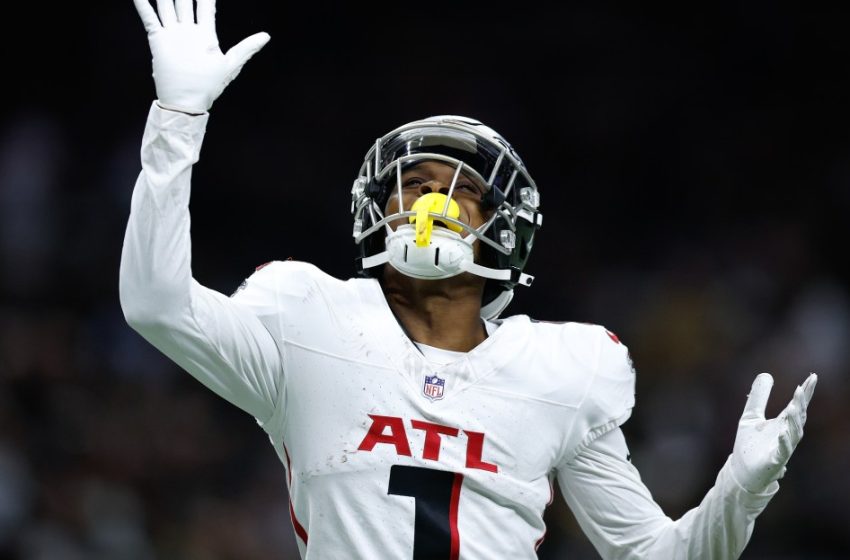  Eagles reportedly had interest in Darnell Mooney before he signed with the Giants