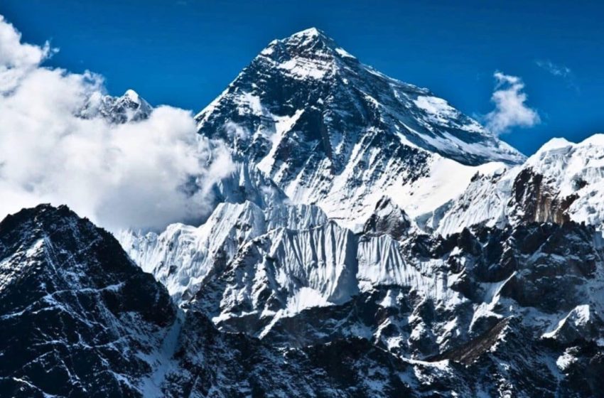  Scientists Uncover Hidden Mega-Structures 100X Taller and Billions of Years Old