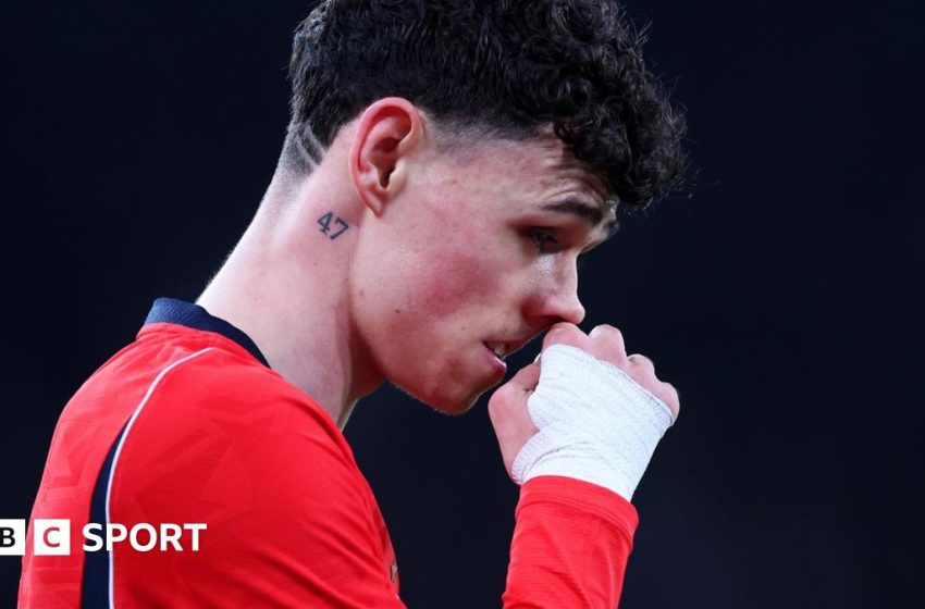  England 1-1 Uruguay: Phil Foden among those who failed to take chance