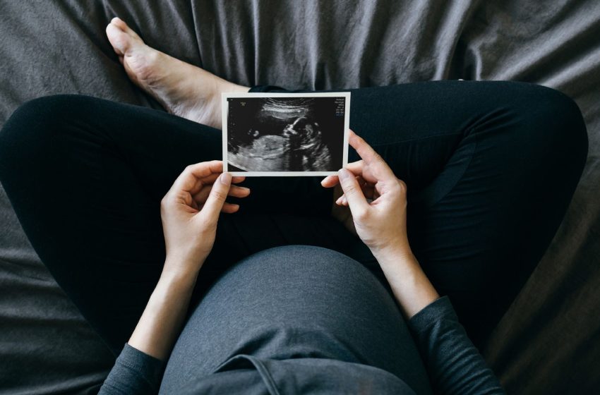  Diagnostic dilemma: Woman born without a vagina or cervix went on to conceive a son naturally