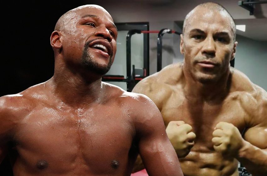  Floyd Mayweather Books Exhibition Fight Before Manny Pacquiao Rematch