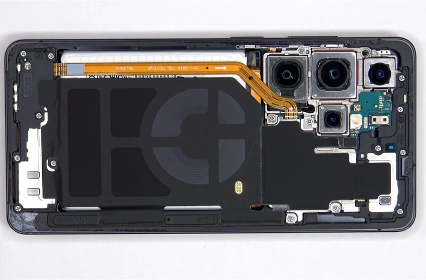 Galaxy S26 Ultra Teardown Gives Us A Closer Look At Samsung’s Efforts To Make Battery Replacements A Breeze, And To Cool Relevant Components Effectively