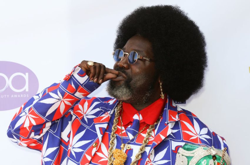  Afroman keeps trolling cops after winning “Lemon Pound Cake” defamation case