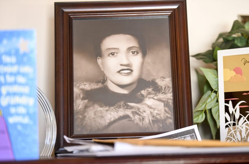  Henrietta Lacks’ Estate Settles Lawsuit Decades After Cancer Cells Were Stolen