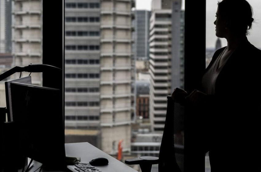  The stay-at-home boyfriend is now an economic trend as more women than men go to work