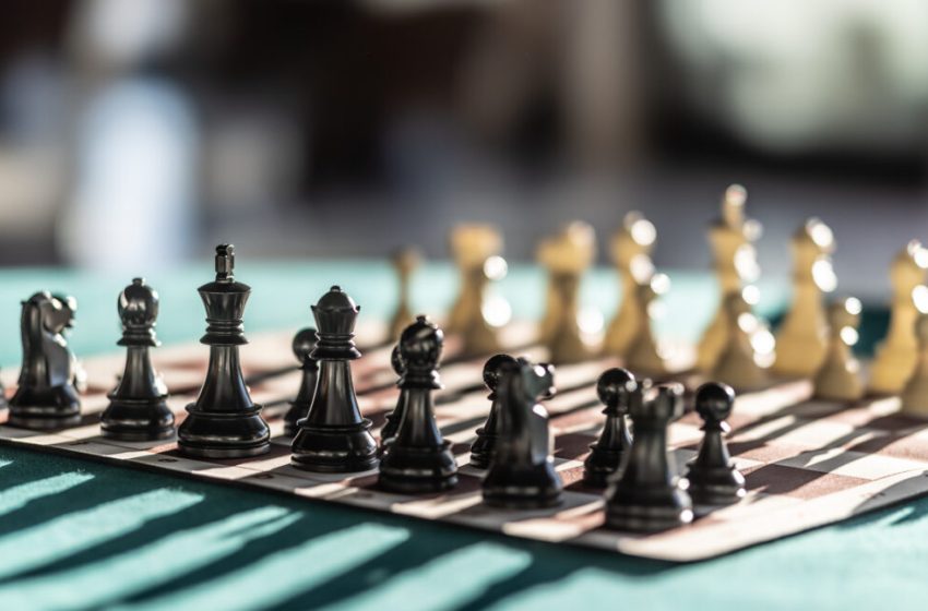  Figuring out why AIs get flummoxed by some games