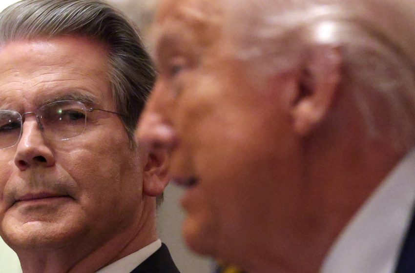  The national debt just crossed $39 trillion—almost doubling since Trump vowed to erase it