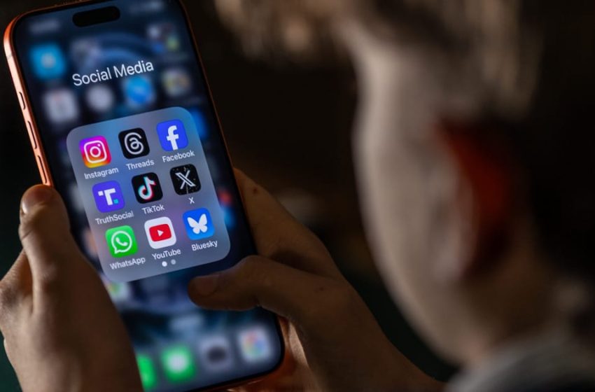  TikTok, X say they’re ‘neutral’ on a social media ban for teens – POLITICO