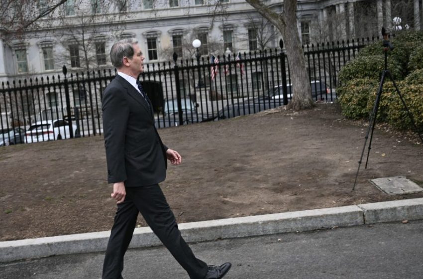  Scott Bessent’s Treasury Department will start overseeing the $180 billion of student loans that are in default