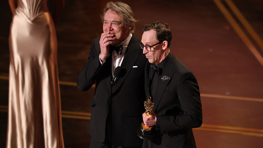 The Girl Who Cried Pearls Chris Lavis and Maciek Szczerbowski Oscars Show 2026