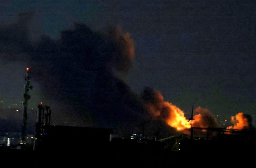  Tehran briefly loses power after strikes as peace push ramps up