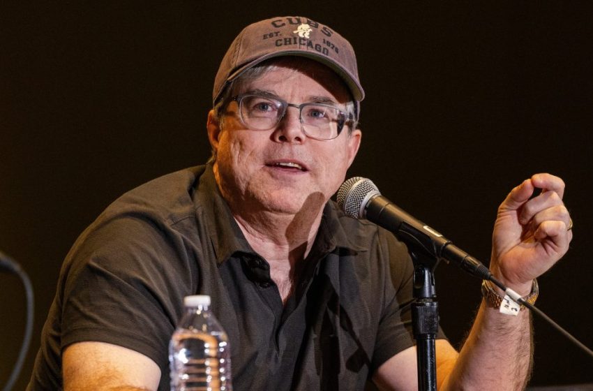  Andy Weir Apologizes To Alex Kurtzman Over Podcast Remarks