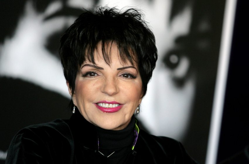  At Liza Book Event, the Story Onstage Didn’t Match the One in the Book