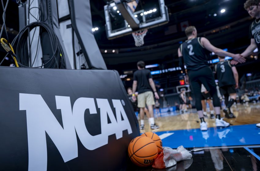  GoldandBlack.com Purdue Basketball Game Preview: Miami in the NCAA Tournament