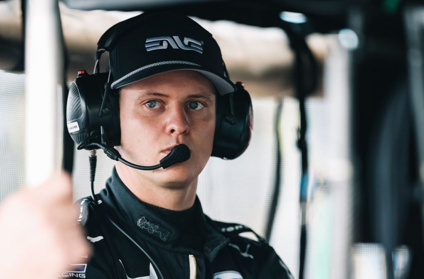 How Mick Schumacher’s IndyCar debut ended in messy Lap 1 crash