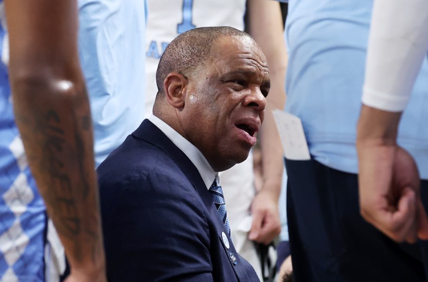  Hubert Davis Reacts to UNC’s NCAA Tournament Loss to VCU